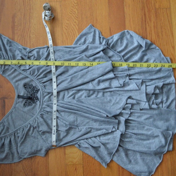 Buffalo Grey Ruffle/Pretty Top - Picture 10 of 16